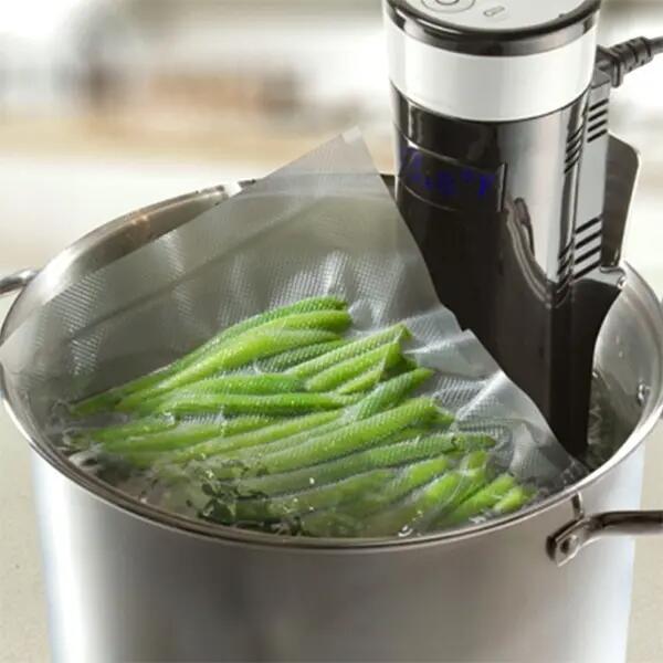 Rouleau de sacs pour appareil à emballage sous vide v3040 6/7