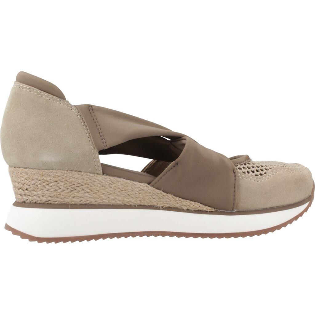 Zapatillas mujer Gioseppo Darlington Beis 4/5