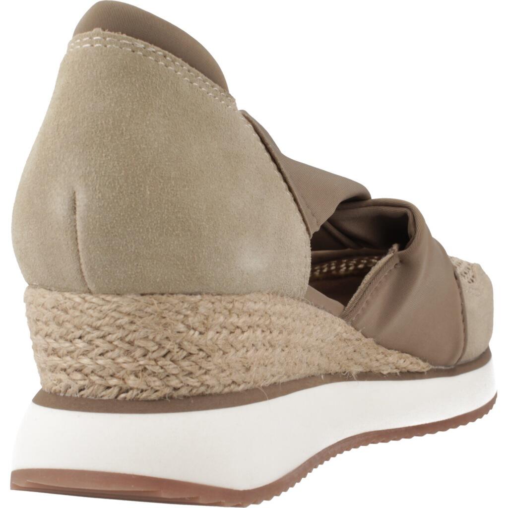 Zapatillas mujer Gioseppo Darlington Beis 3/5