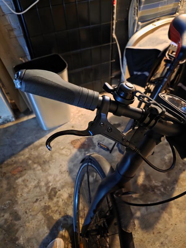 Tussen Particulieren - owuru elektrische stadsfiets met laag frame en zelfaandri 5/5