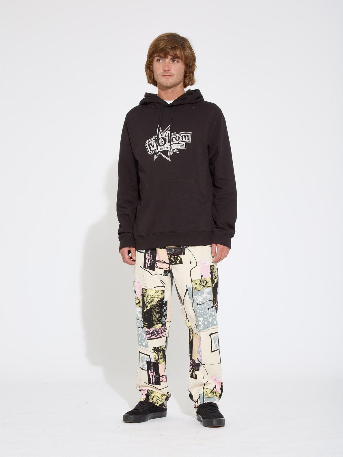 Sweatshirt - Skate - Capuz e bolso - V Entertainment - Preto 3/4