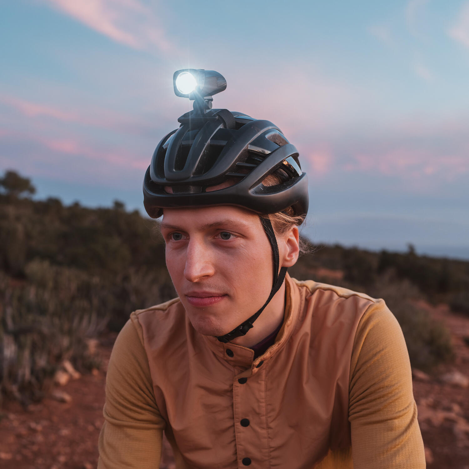 Lámpara de casco ciclismo sigma Buster 400 Hl 3/6