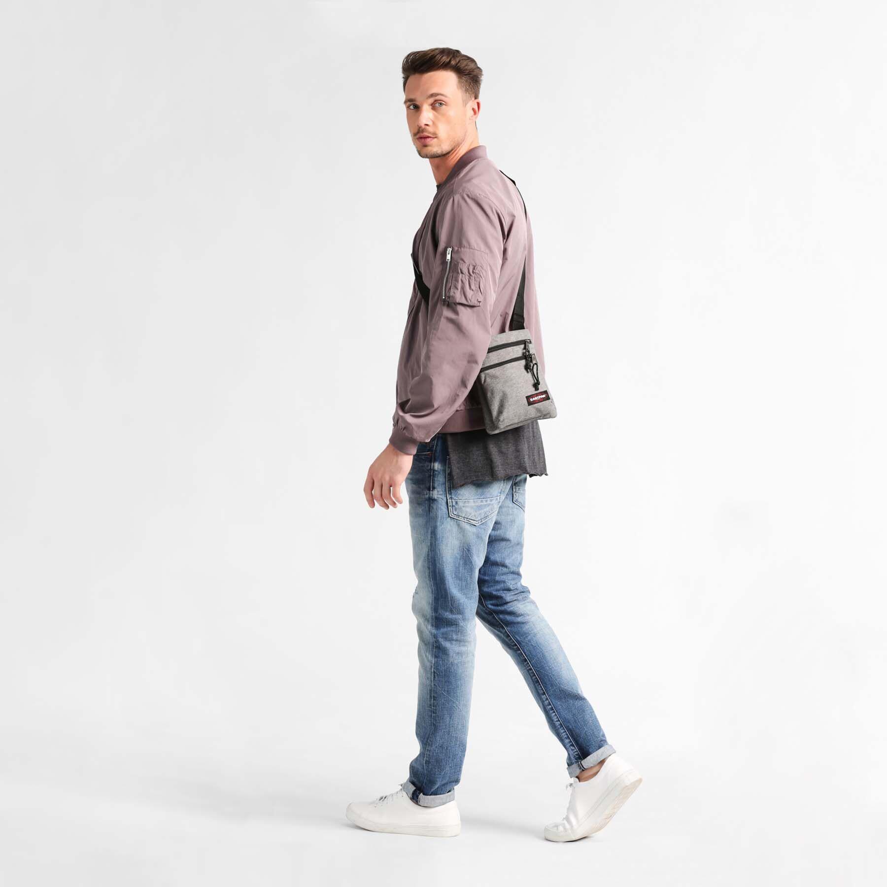 Sac bandoulière Eastpak Rusher 5/6