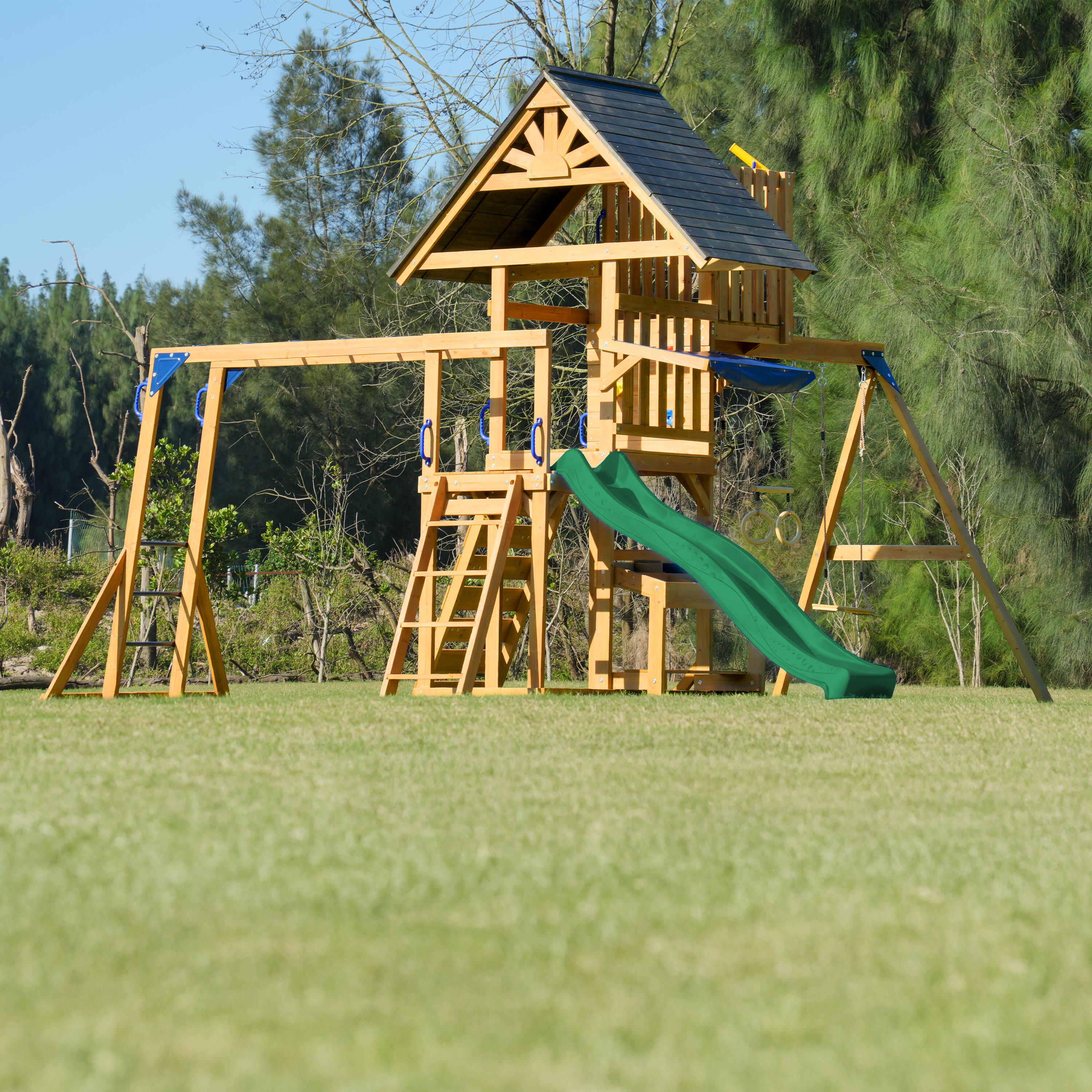 Parque infantil de madera Mitch con 2 columpios y tobogán verde 7/7