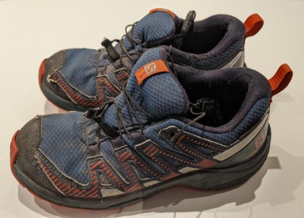 Tussen Particulieren - Salomon XA pro 3D blauwrood 32 2/3