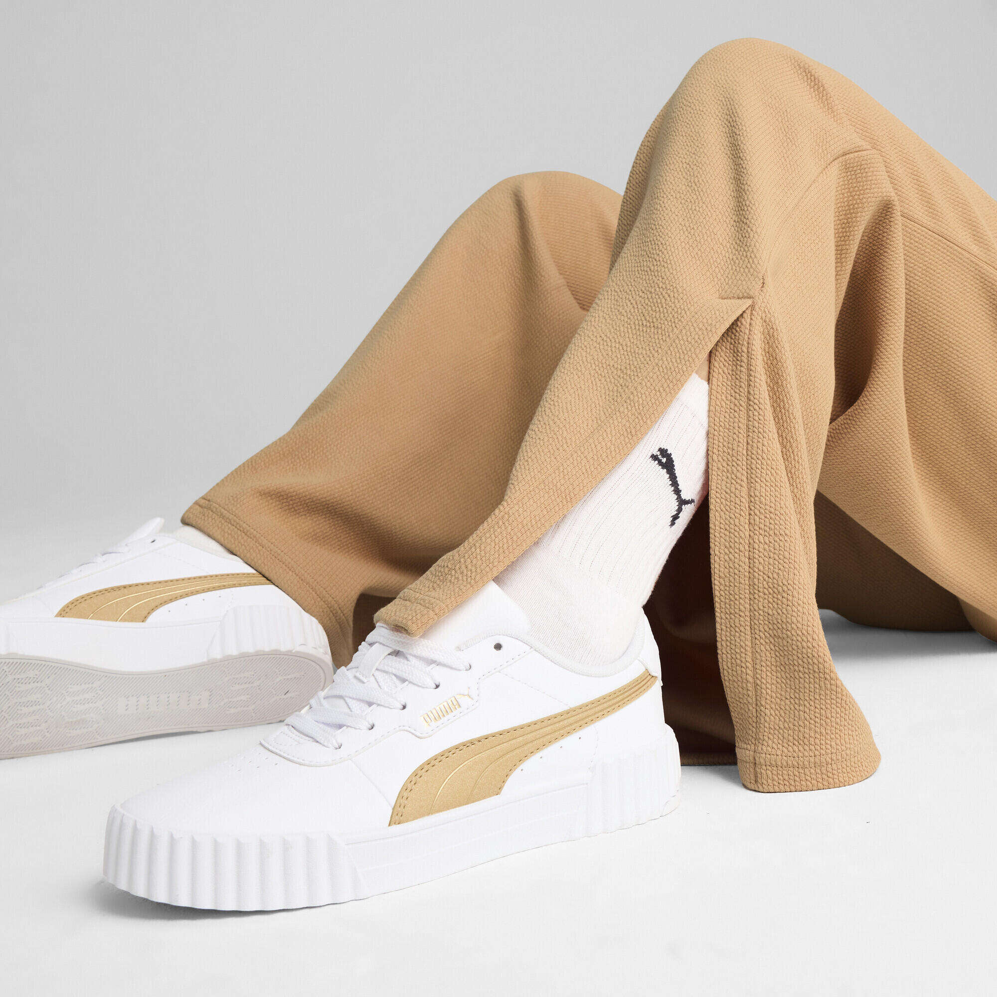 Pantalon droit à taille haute HER Comfort Femme PUMA Warm Beige Brown 3/7