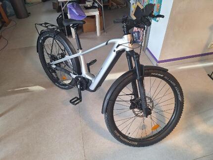 Entre Particuliers - Velo neuf , lapierre e-exploreur 8.7 vtc électrique