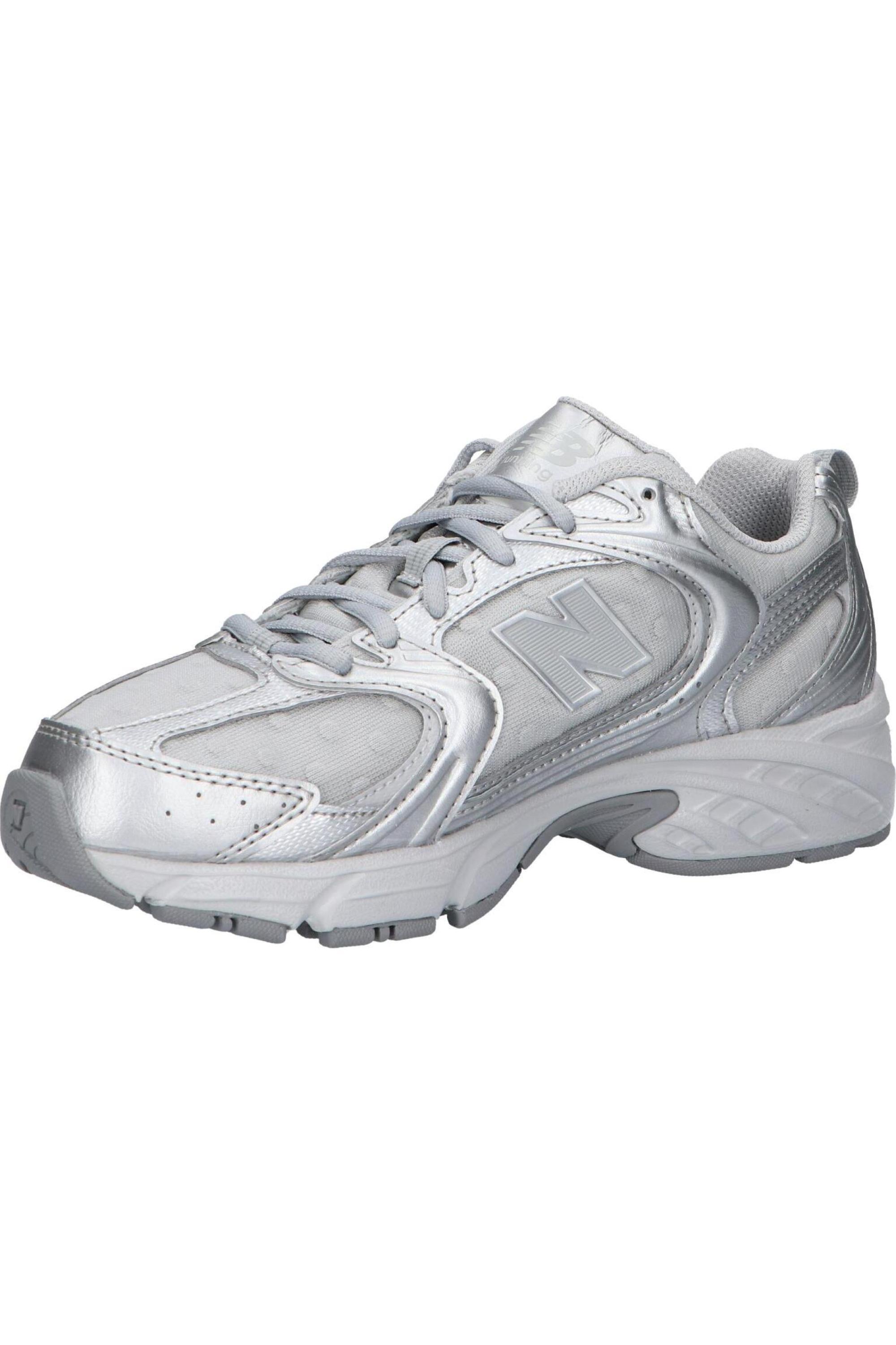 New Balance 530 Raincloud Silver Metallic Polka Dots 3/6