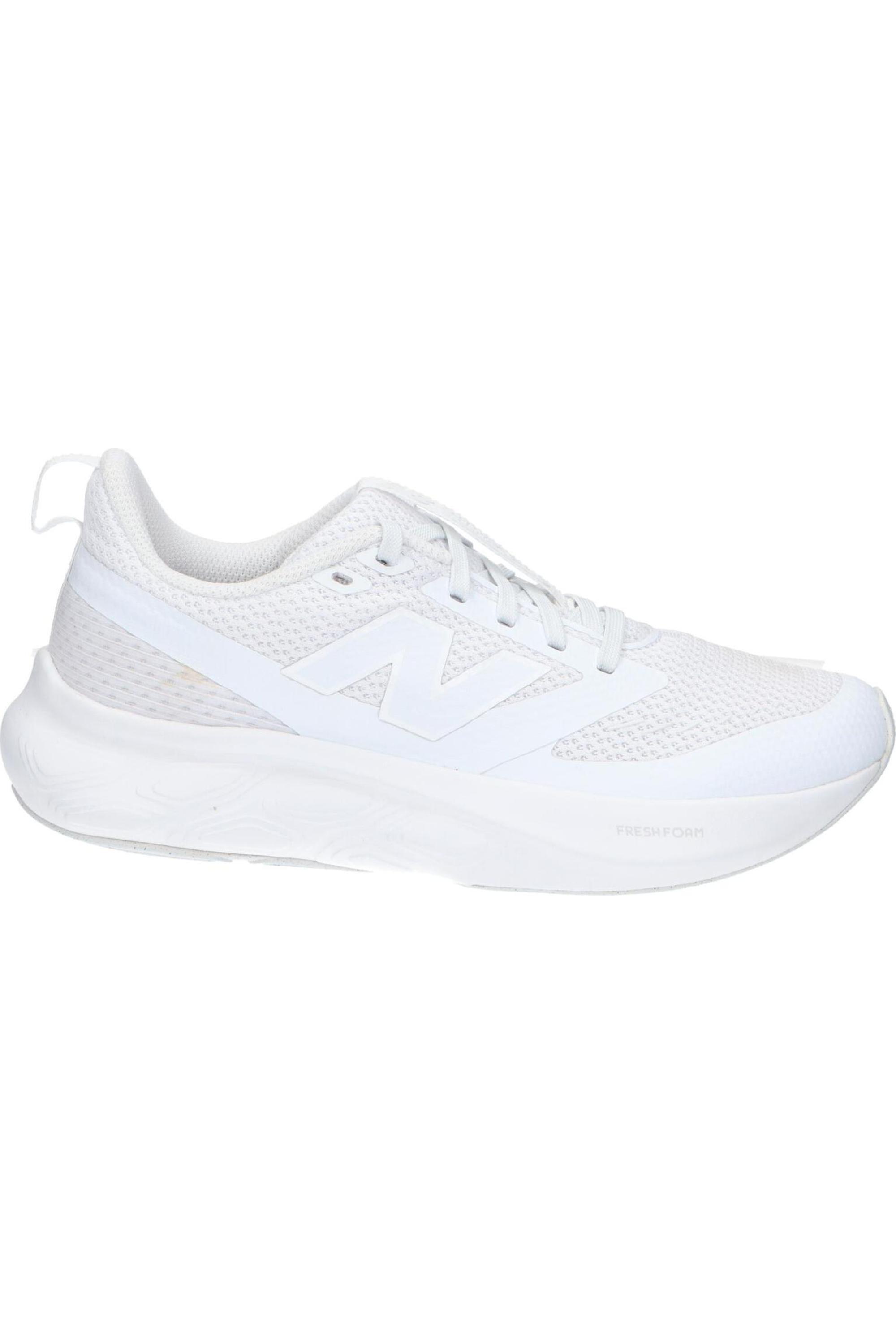NEW BALANCE picture