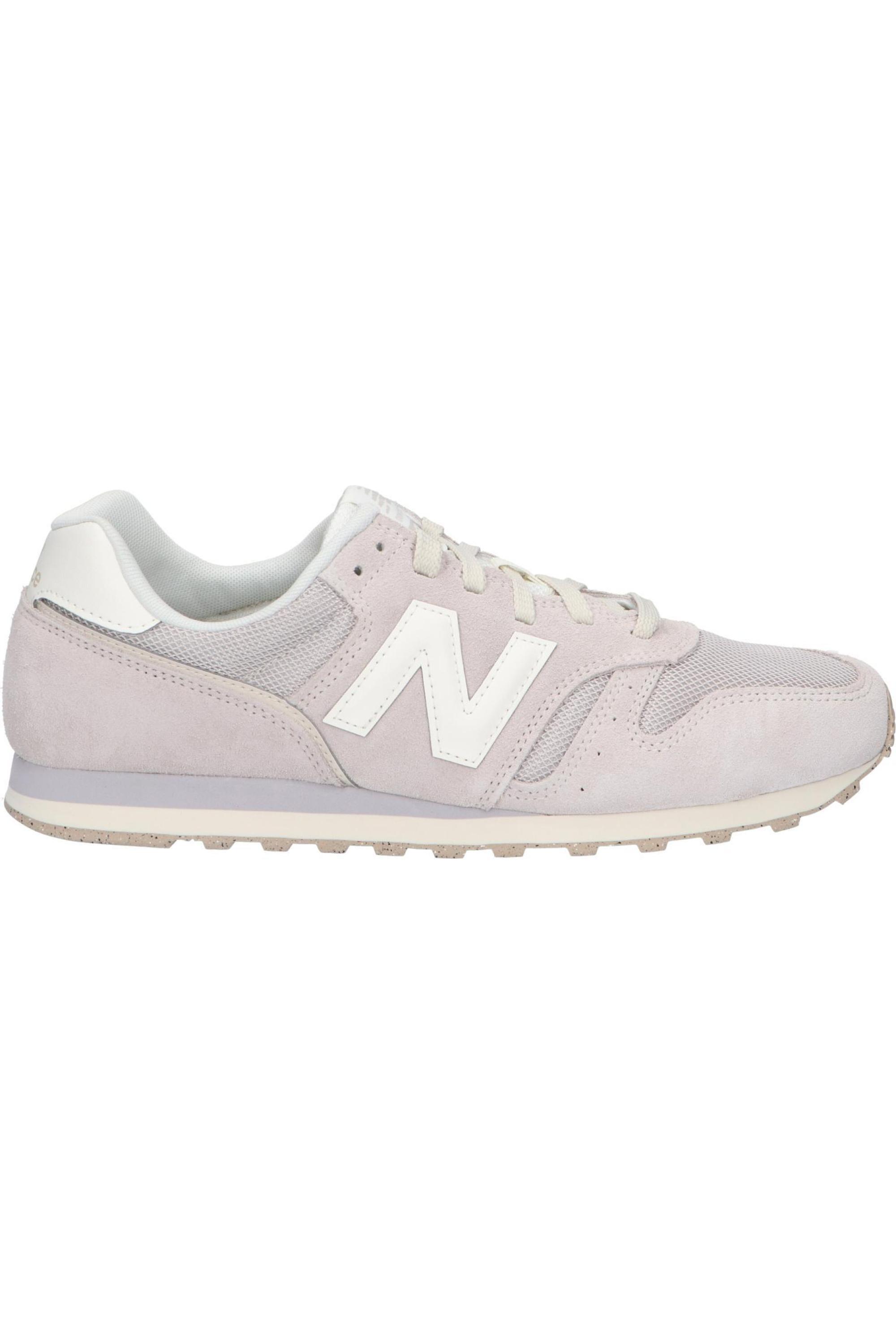NEW BALANCE picture