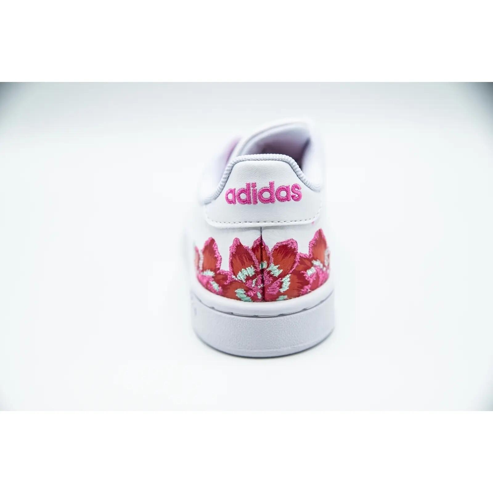 Buty damskie adidas Advantage 4/5