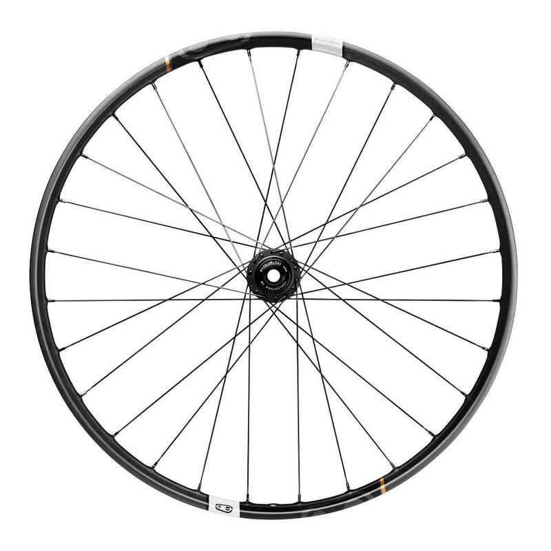 Roue arrière crankbrothers Carbon ENDURO CB RATCHET 27.5 148x12 shimano ms boost      75300€ 85000€ -11%    * La vente débute le 09/07/2025    CRANKBROTHERS Roue arrière crankbrothers Carbon ENDURO CB RATCHET 27.5 148x12 shimano ms boostVendu exclusivement en ligne   