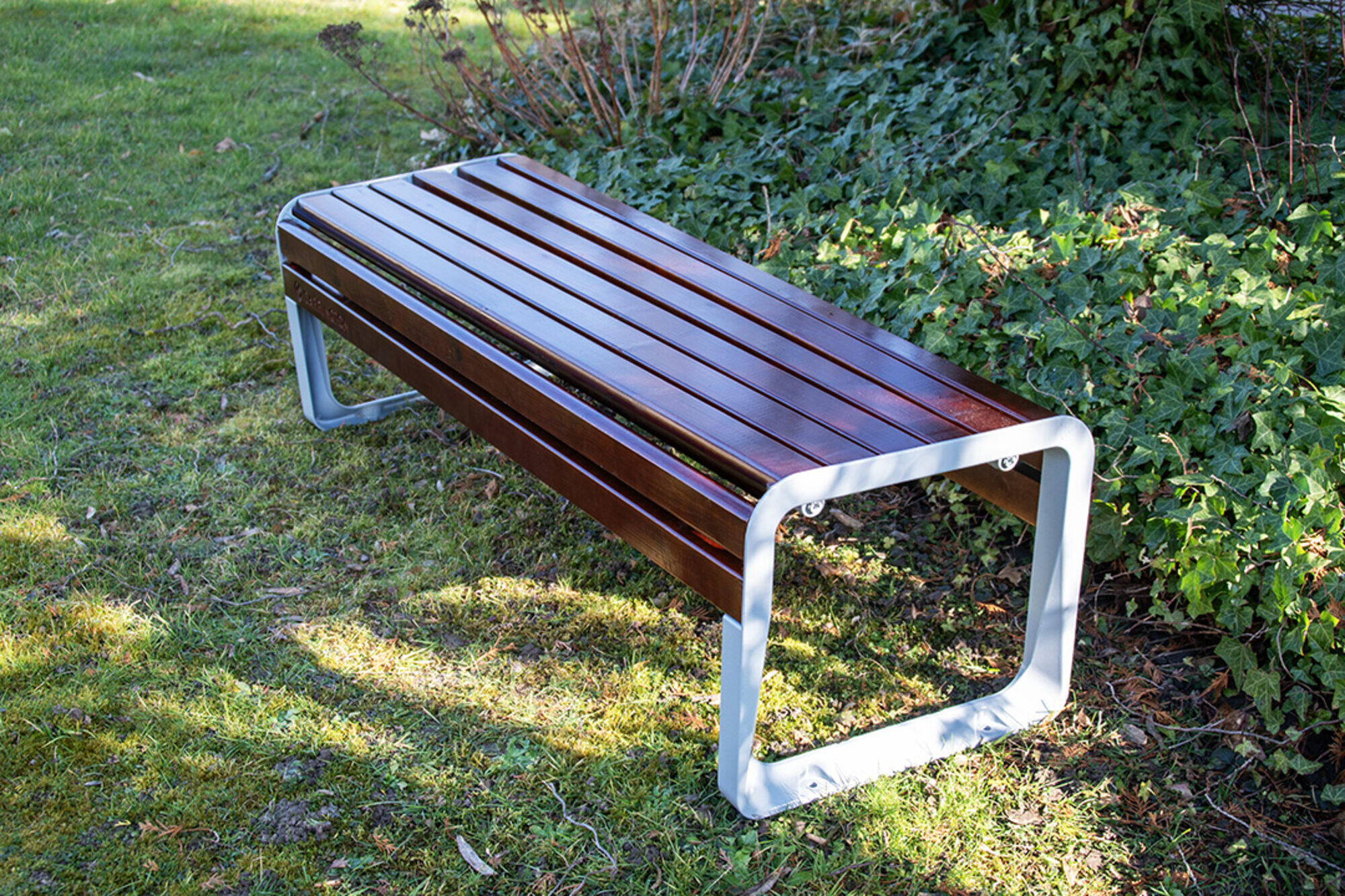 Bank aus Premium-Holz - 150cm 6/7