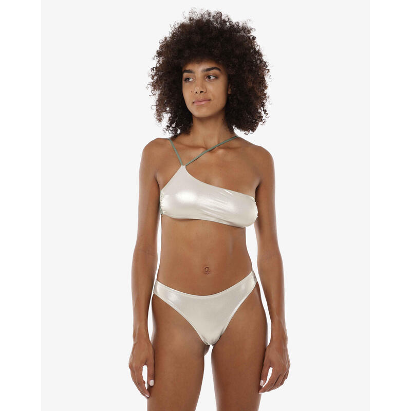Slip de bain femme sage en matière synthétique