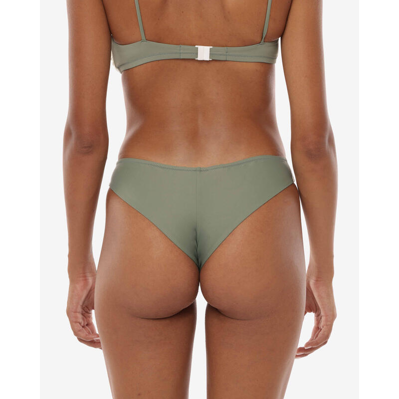 Slip de bain femme sage en matière synthétique