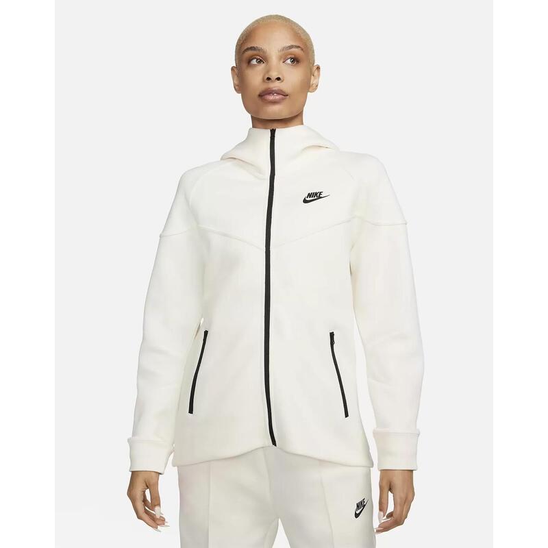 Bluza sportowa damska Nike FB8338110