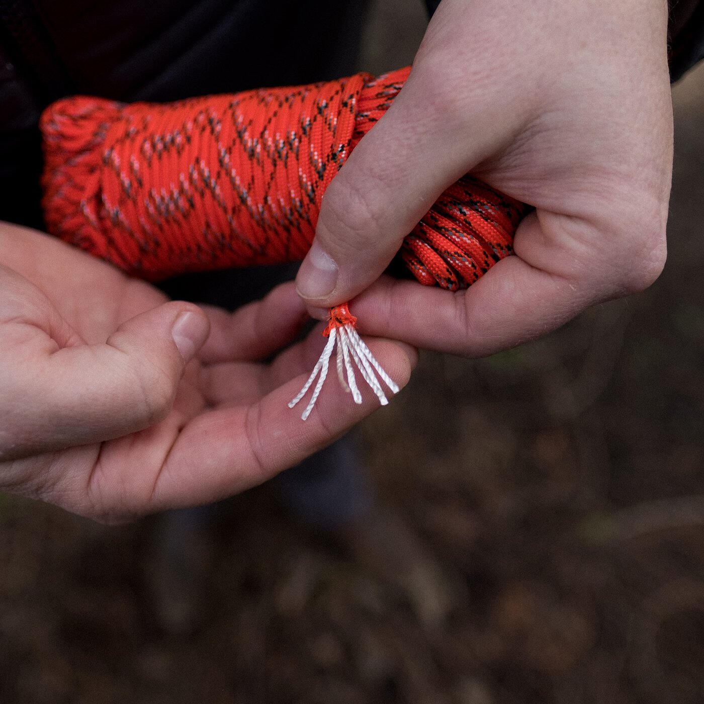 Paracord 550 Gear Aid 4 mm nylon 100% orange réfléchissante 30 ft ou 100 ft 3/6