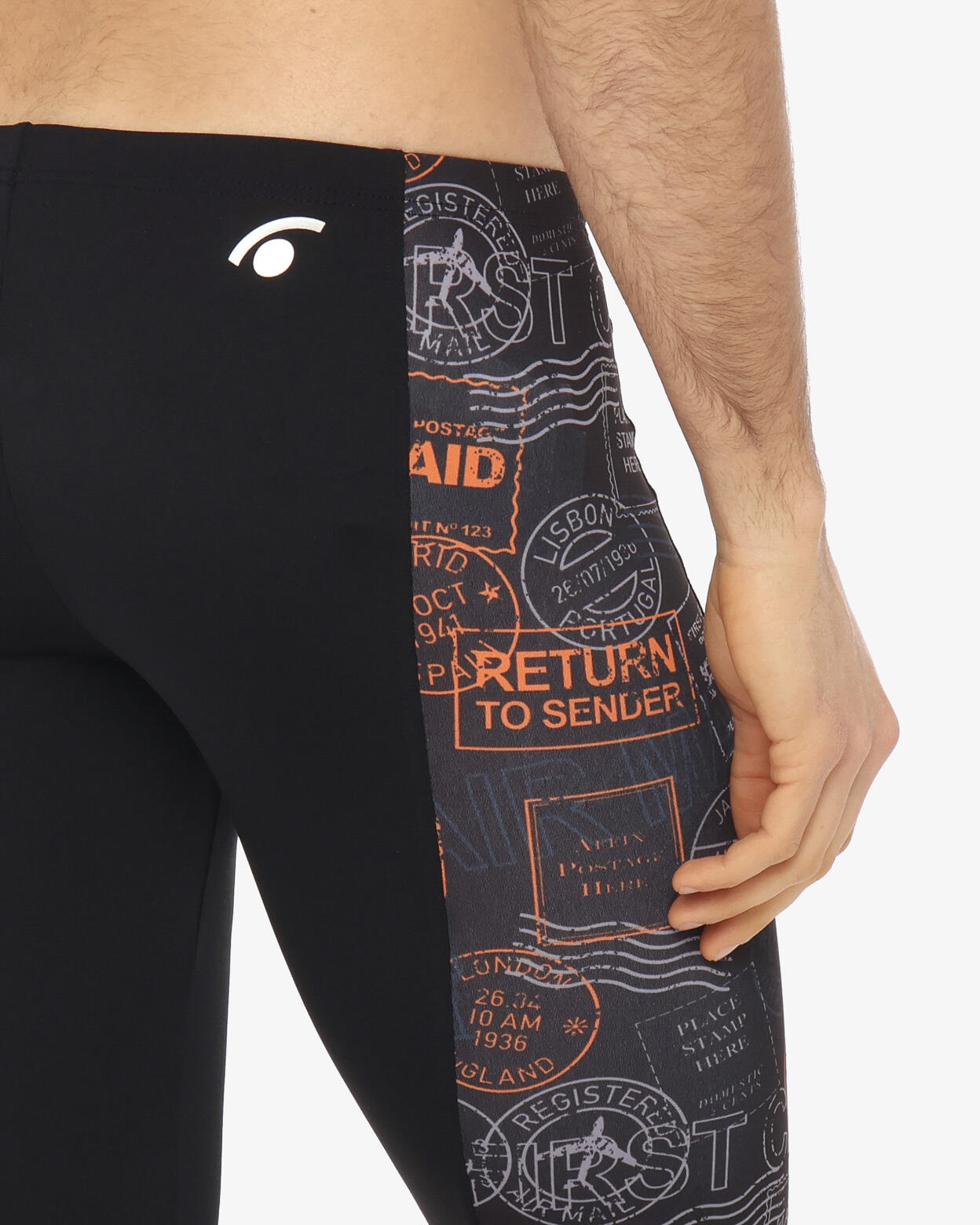 costume  nero da uomo in mat. sintetico da nuoto 4/5