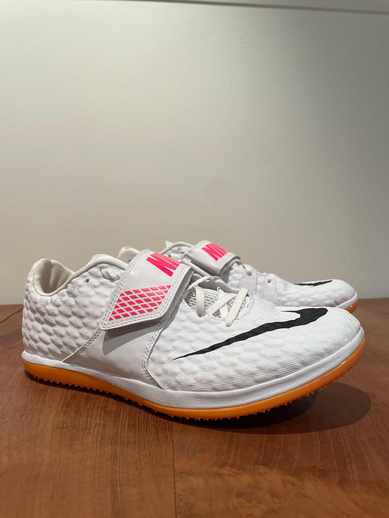 Entre Particuliers - Nike High Jump Élite adulte. 3/5
