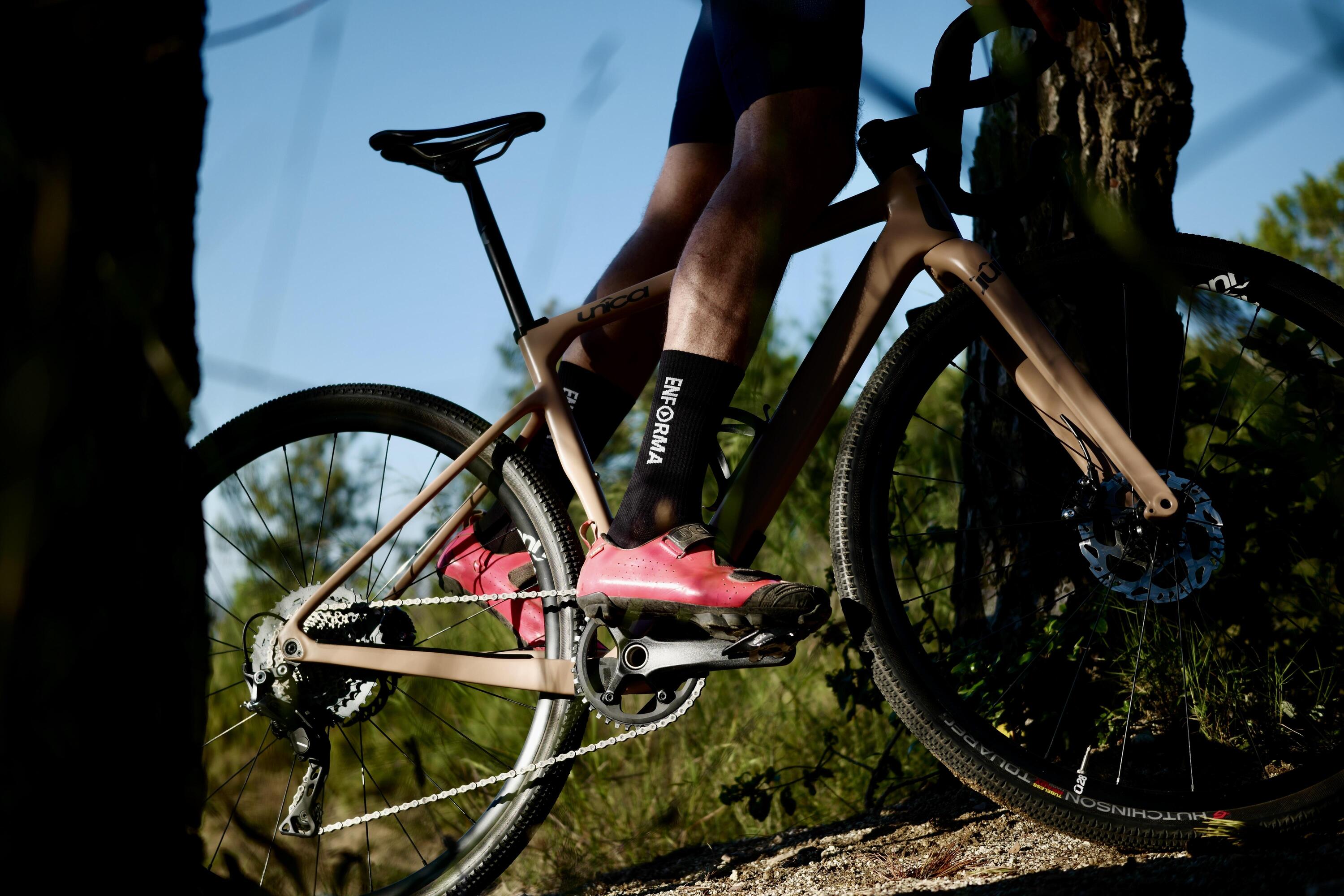 Calcetines de Ciclismo Enforma CHANGE Negro.Ecológico y Antibacteriano. 3/5