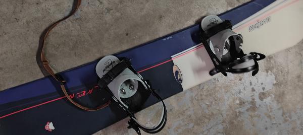 Entre Particuliers - Snowboard Blackhole 4/6