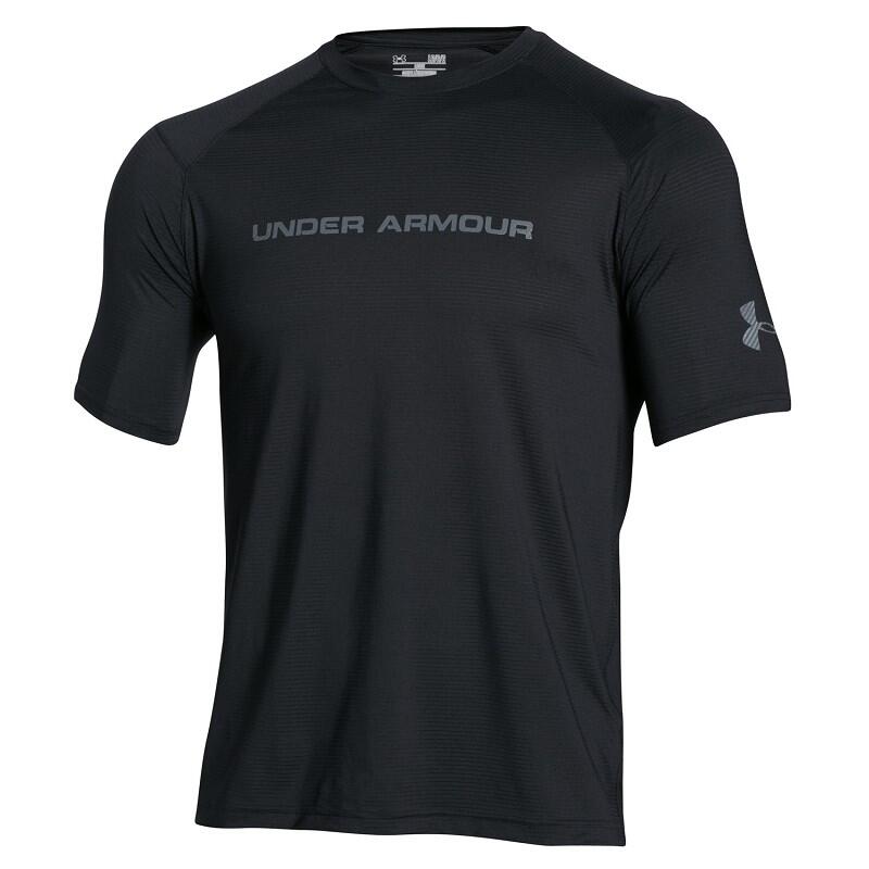 UNDER ARMOUR picture