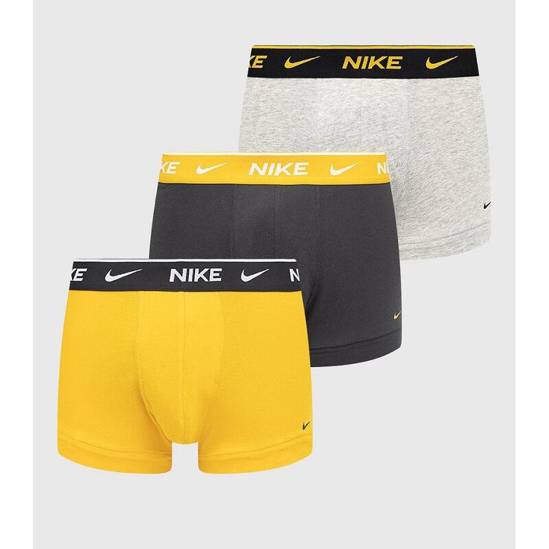 NIKE picture