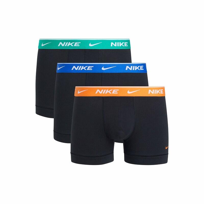 NIKE picture