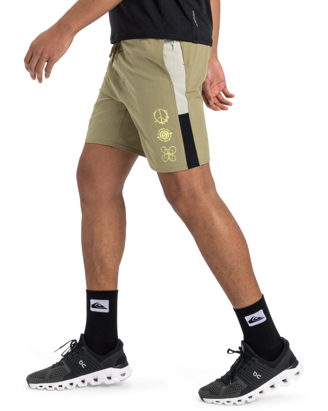 Short de sport OMNI TRAINING 17" Beige Homme 2/4