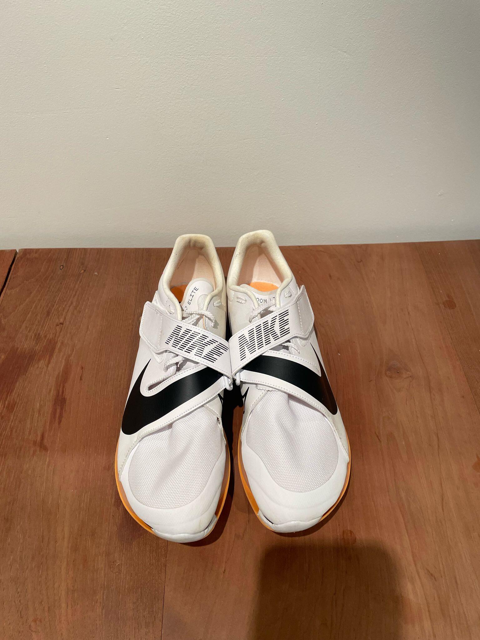NIKE picture