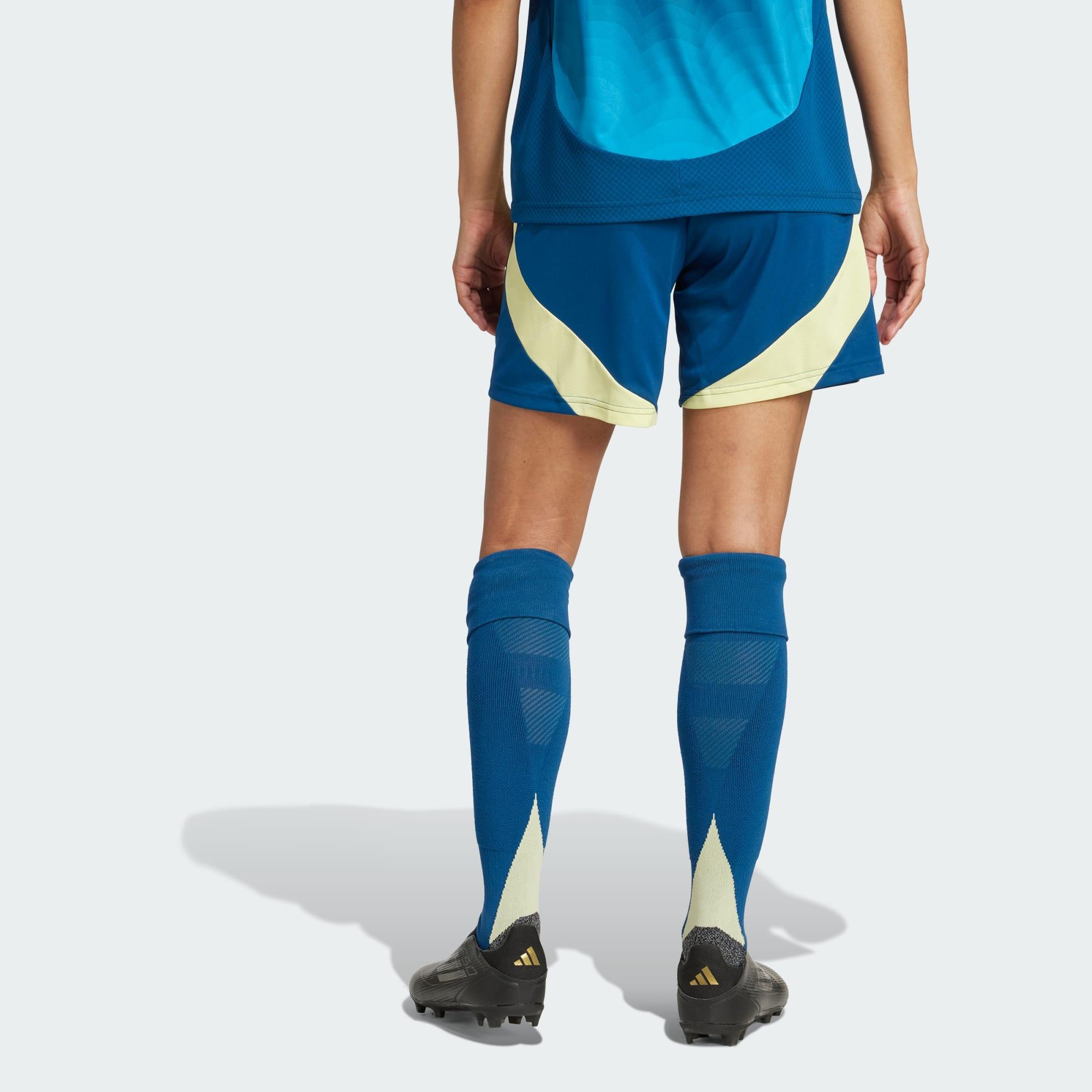 Zweden 25 (Vrouwenelftal) Uitshort 3/5