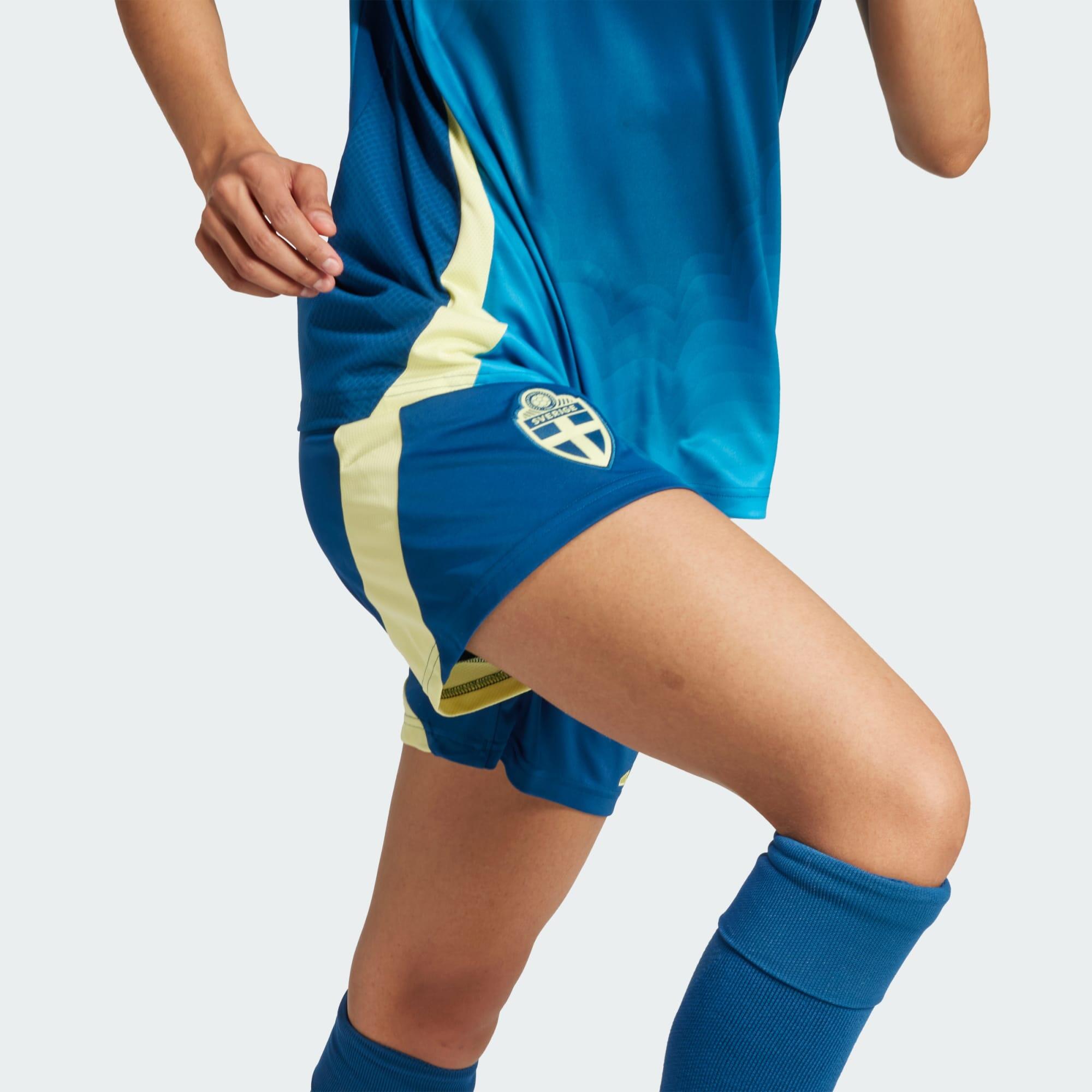Zweden 25 (Vrouwenelftal) Uitshort 5/5