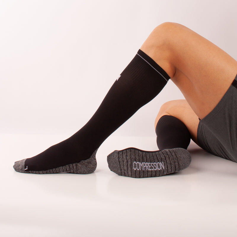 Xtreme Chaussettes de compression de course à pied 2 paires Multicolore Black