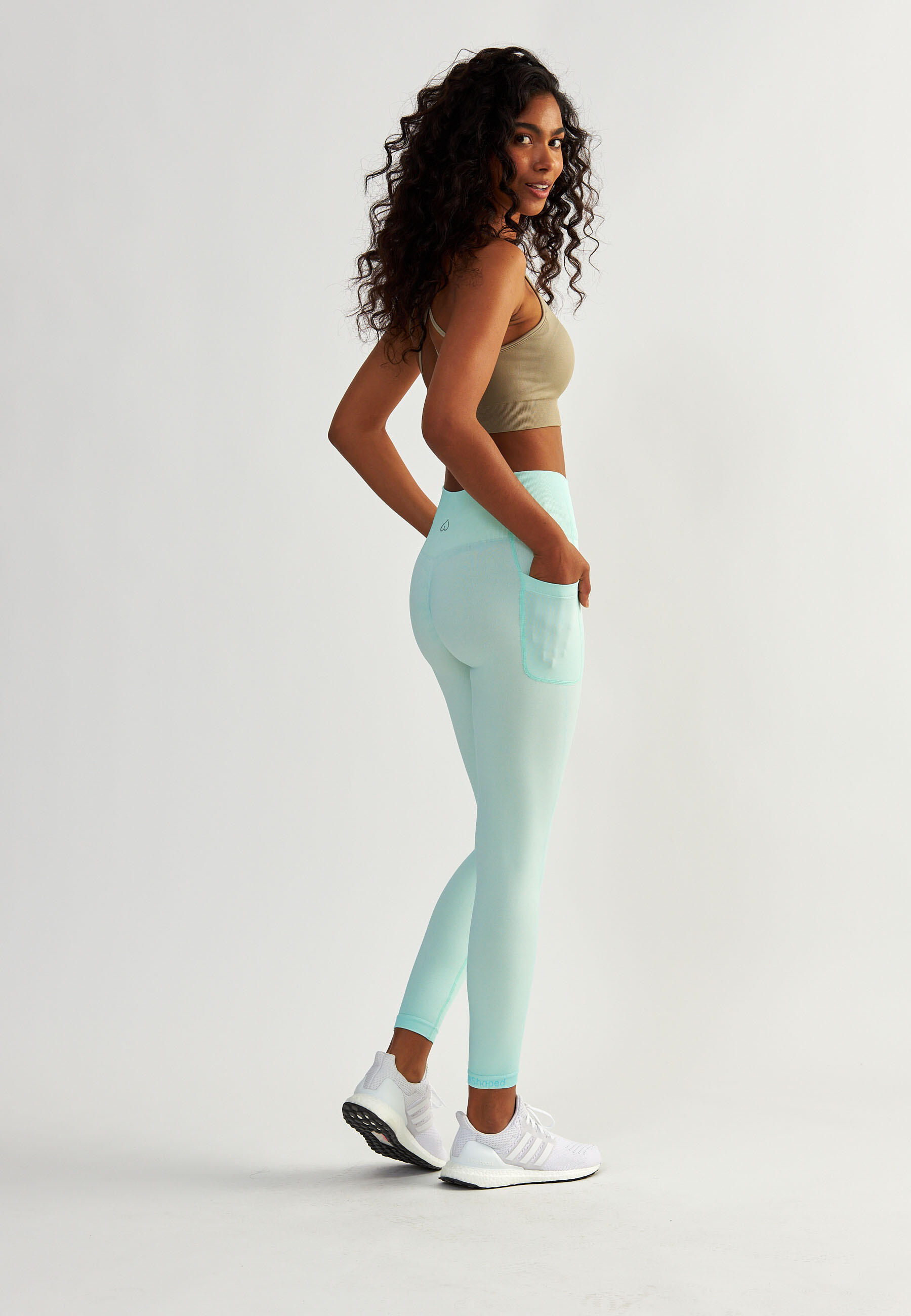Legginsy fitness damskie Beshaped Lift Me Up z kieszeniami 7/7