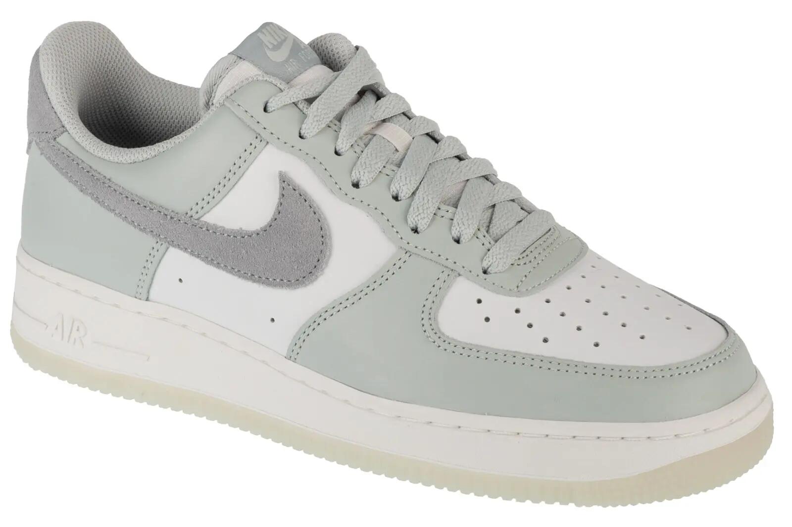 Nike Air Force 1 07 LV8 Grau 1/4