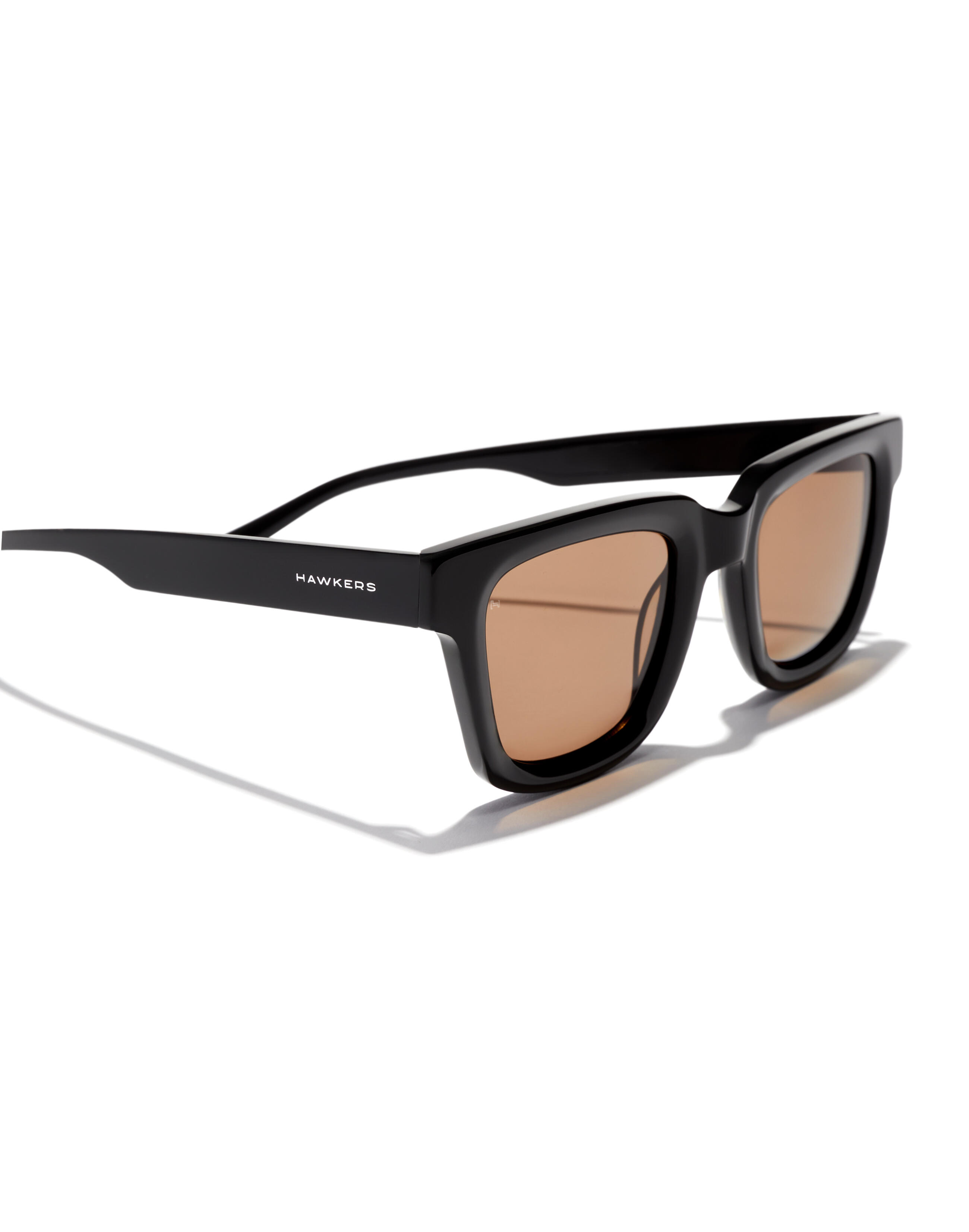 HAWKERS - Zonnebrillen voor Mannen en Vrouwen ONE UPTOWN - BLACK HAZELNUT 5/7