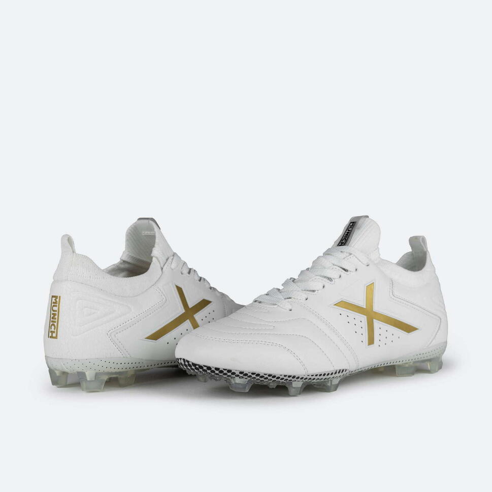 Buty piłkarskie MUNICH Trick FG