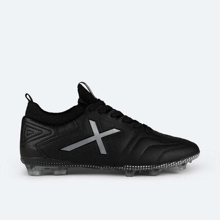 Zapatilla de futbol MUNICH Trick negro