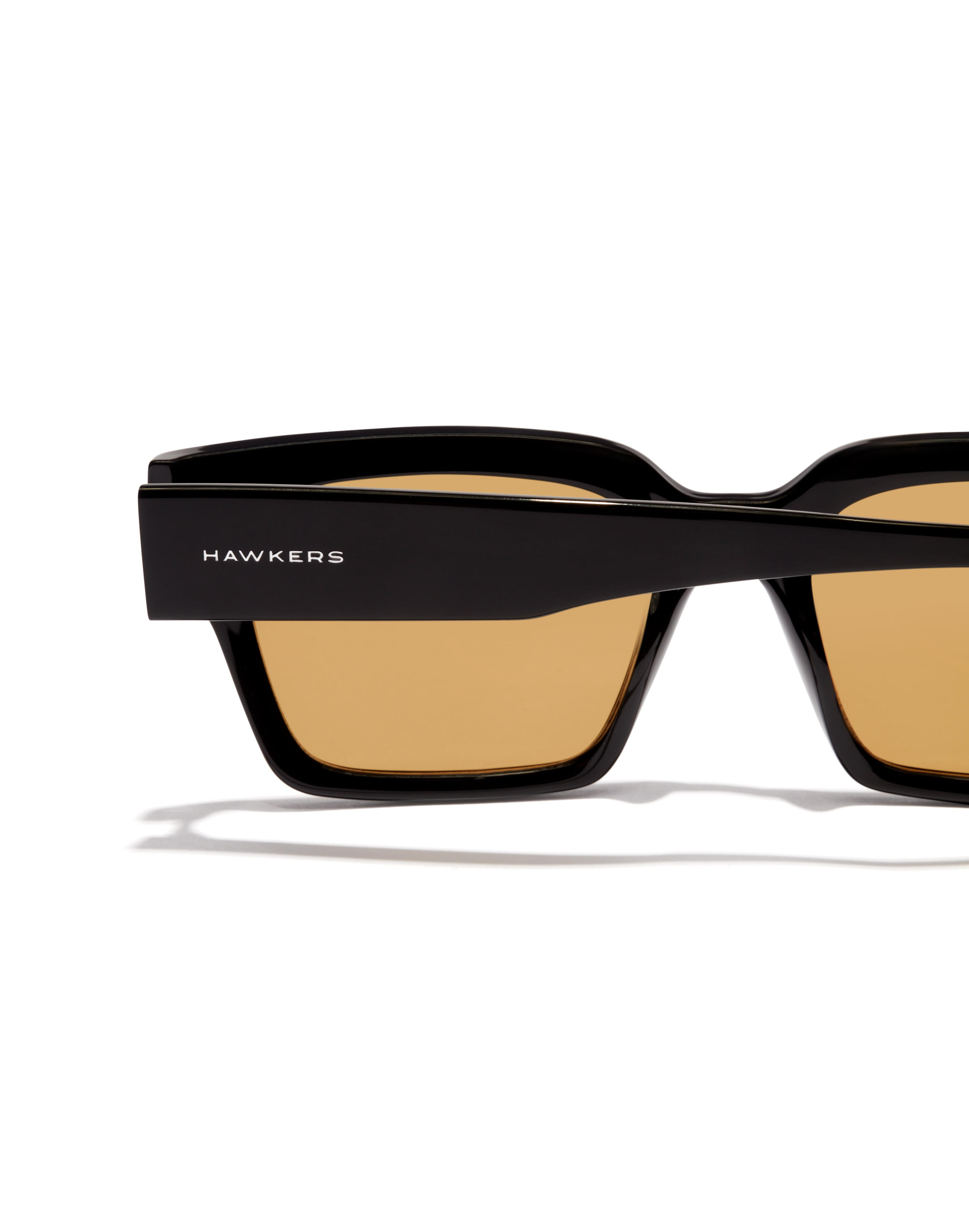 HAWKERS - Lunettes de soleil pour homme et femme MATE - BLACK MUSTARD ECO 4/6