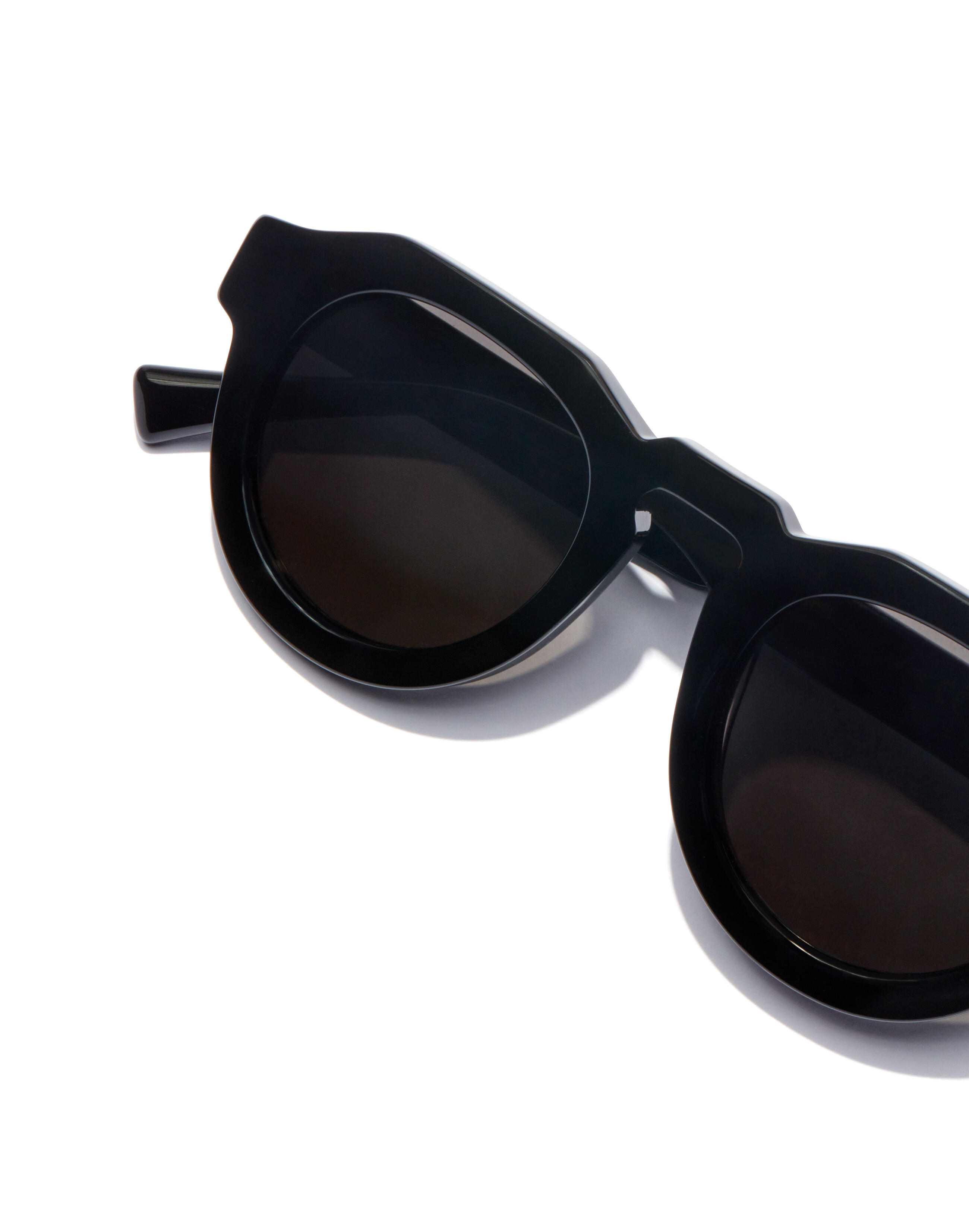 HAWKERS - Gafas de Sol para Hombre y Mujer WARWICK UPTOWN - BLACK DARK GREY 3/5