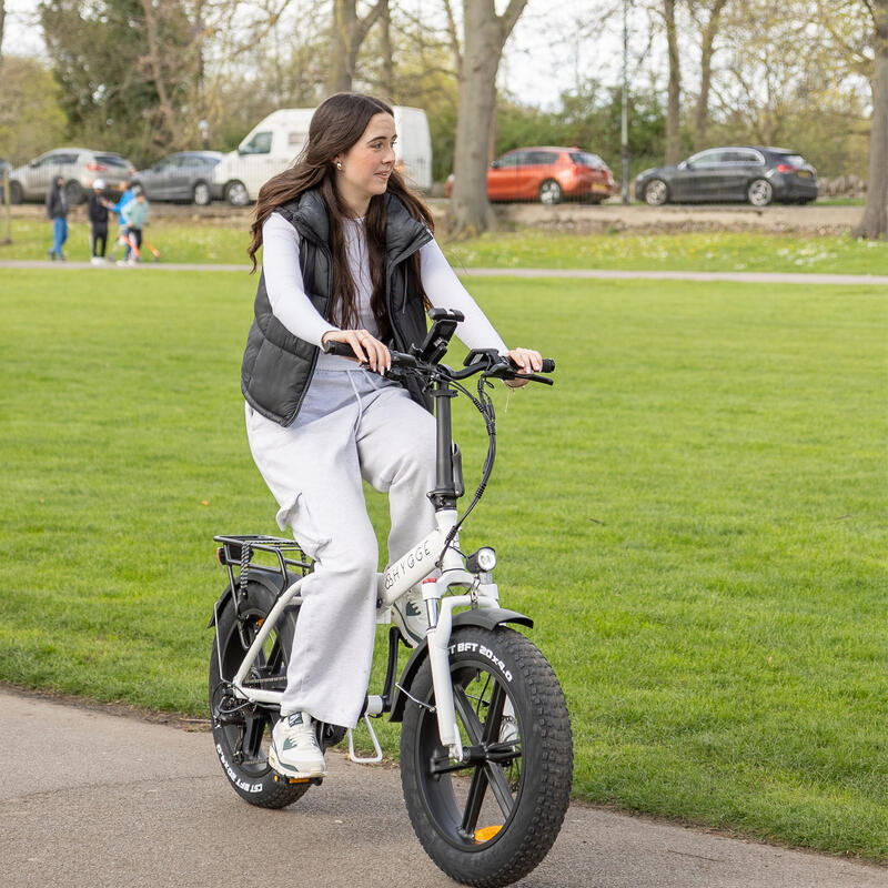 Vester 2025 - Vélo électrique pliable à gros pneus 48V 14Ah - Heron Blanc