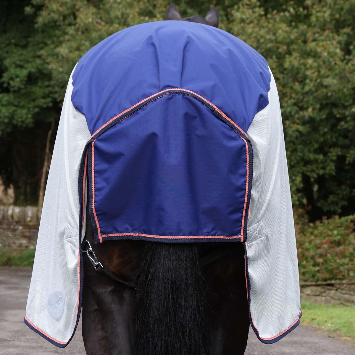 Standard neck fly rug, waterproof upper section white 3/7