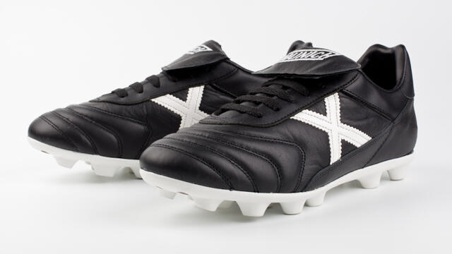 Chaussures de football MUNICH Mundial M 3/5