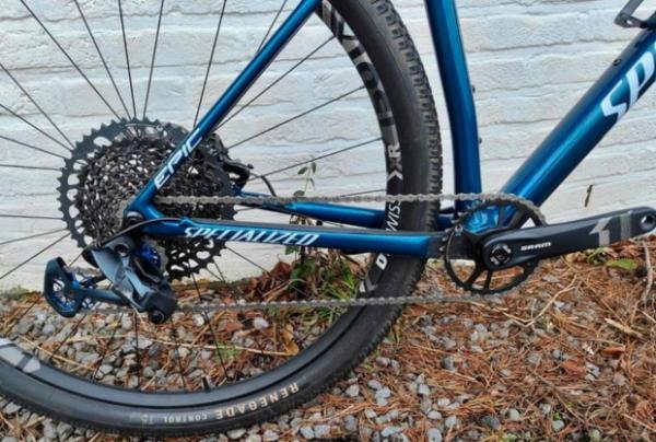 Entre Particuliers - Vtt Specialized Epic comp carbon L 5/5
