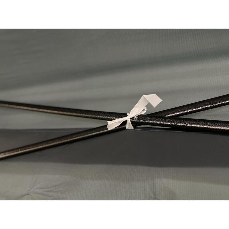 Perete lateral impermeabil cu fereasta 3 x 2 m pentru pavilioanele Cattara