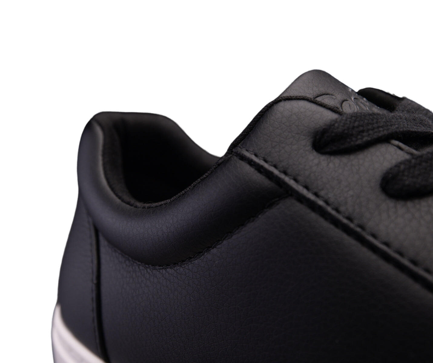 Fuego Low-Top Dance Sneakers en noir/blanc 6/7