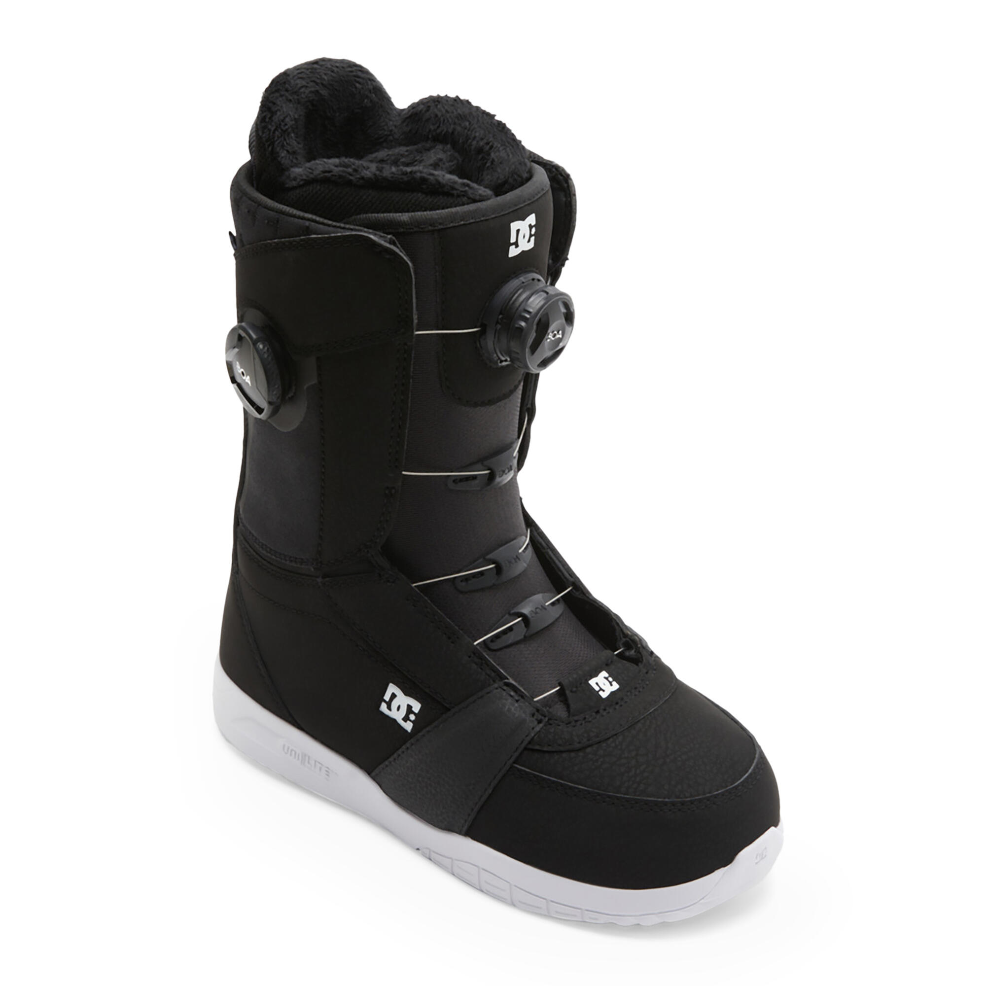 DC SHOES picture