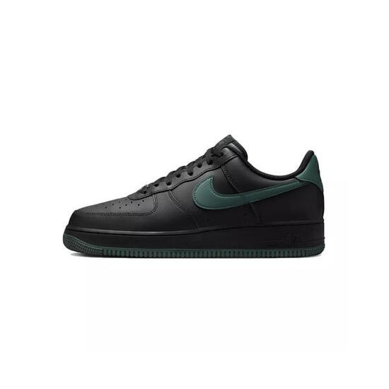 Basket Nike AIR FORCE 1 07