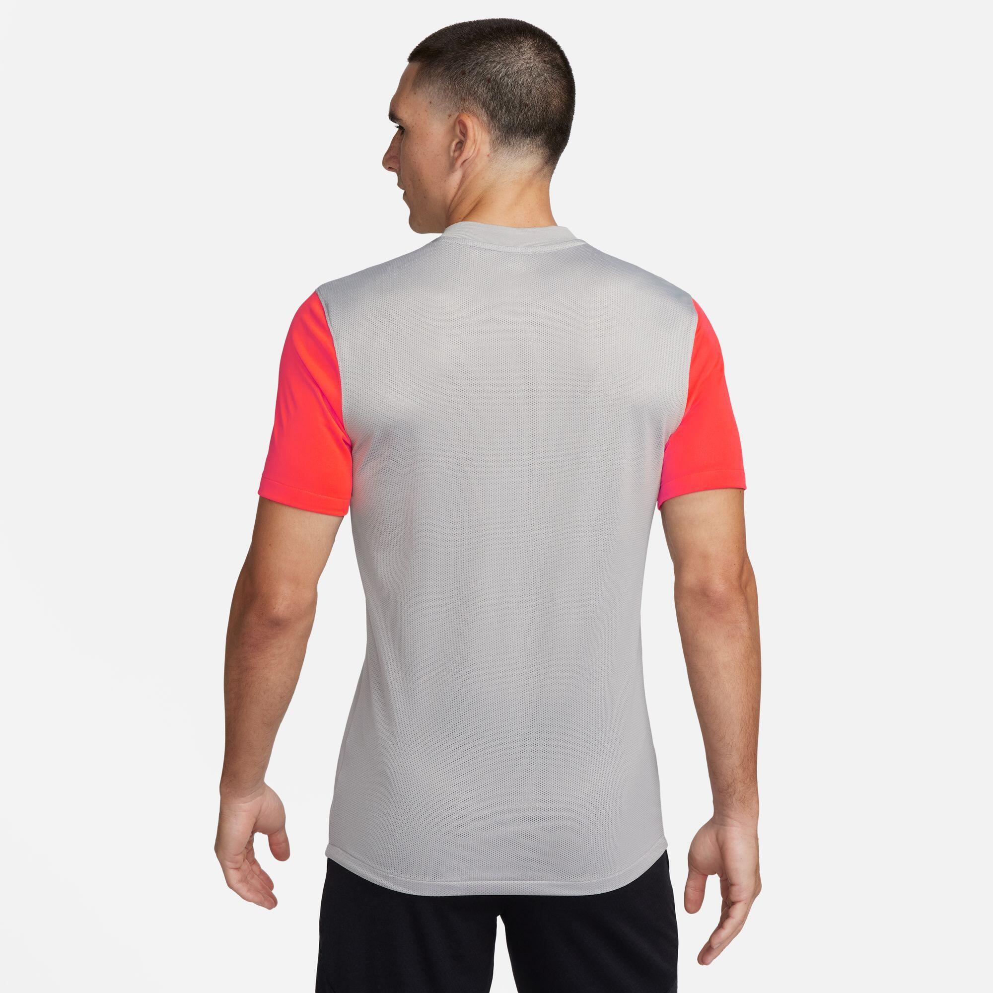 T-shirt da calcio uomo nike grigio 4/6
