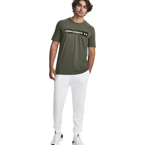 Magliette universali uomo Under Armour Camo Chest Stripe 4/6